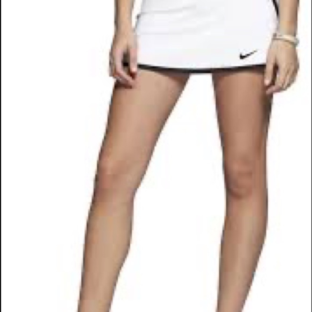 Nike white tennis skirt size large